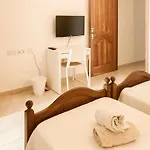 Xl - Sleeps 10 People 公寓