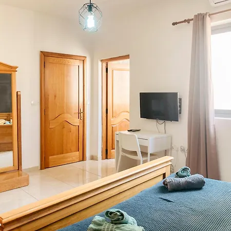 Appartement Xl - Sleeps 10 People